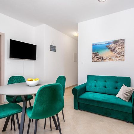 Divine Apartments Baška Extérieur photo