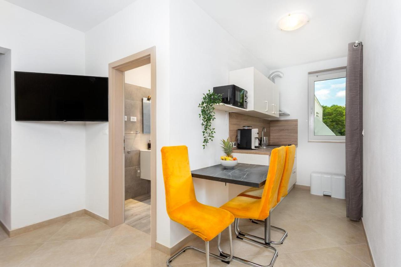 Divine Apartments Baška Extérieur photo
